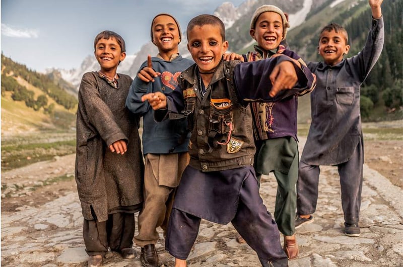 Empowering Tribal Students through Confidence-Building Communication